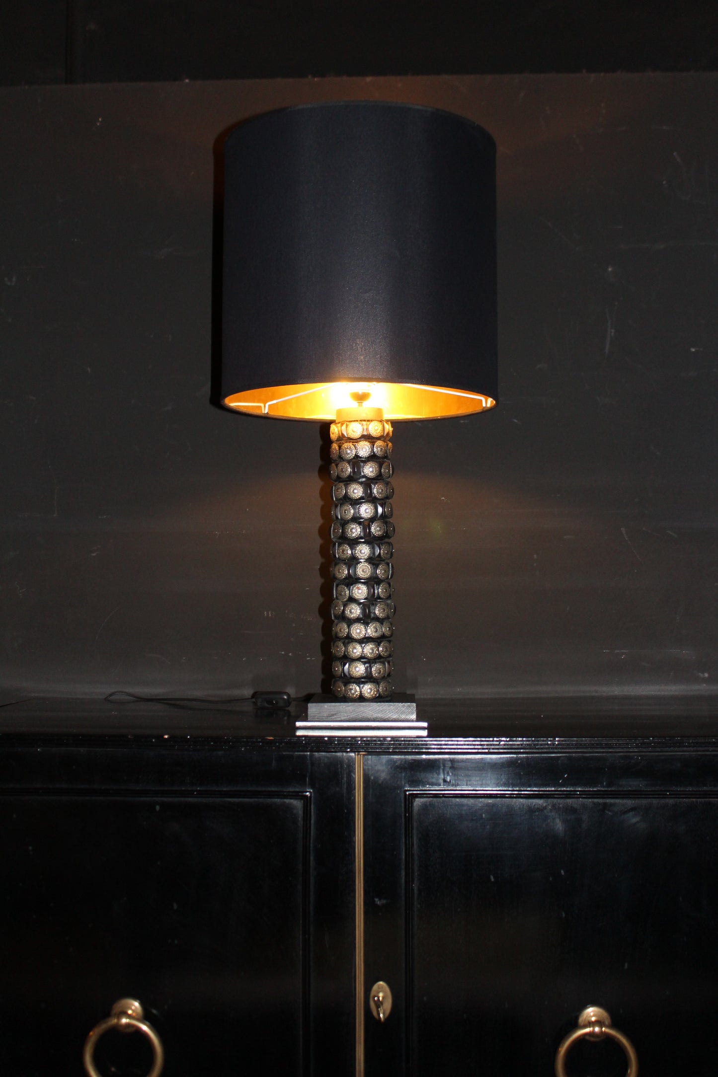 Lampada da Tavolo Etnica in Pelle e Metallo, Design Anni '90