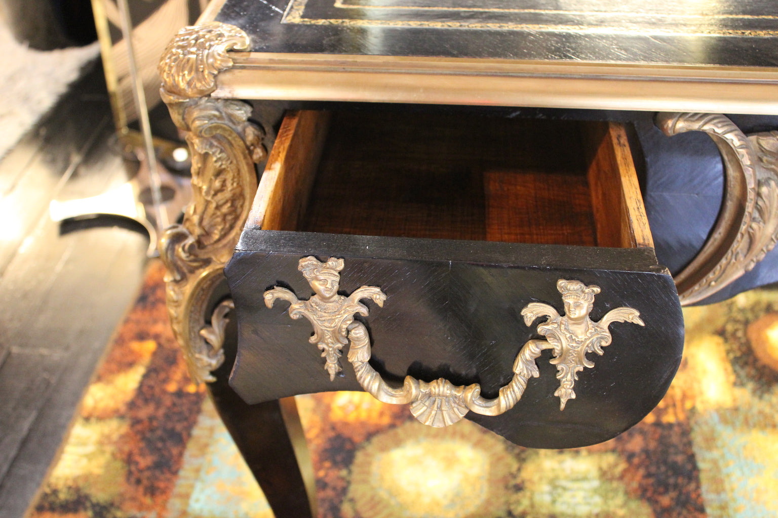 Scrivania Stile Napoleone III con Intarsi in Ottone, Primi '900