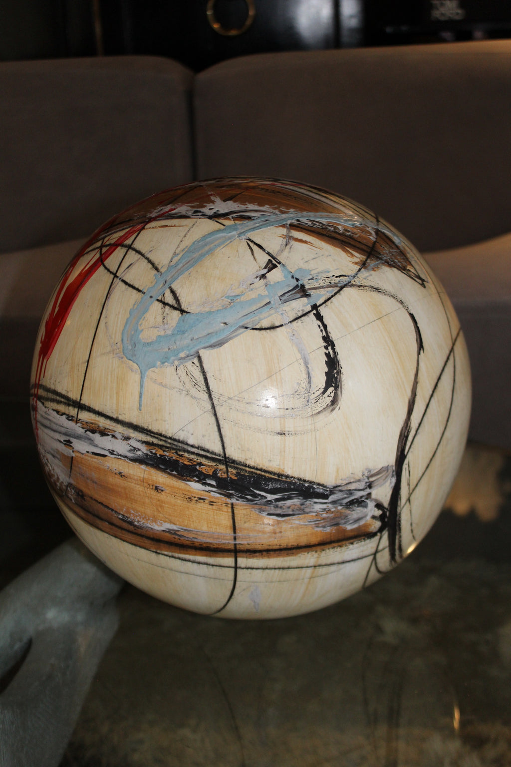 Yuri Zatarain, Scultura 'Sfera di Colore' Dipinta a Mano