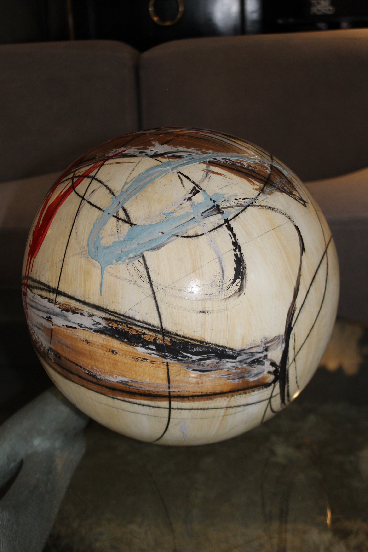 Yuri Zatarain, Scultura 'Sfera di Colore' Dipinta a Mano