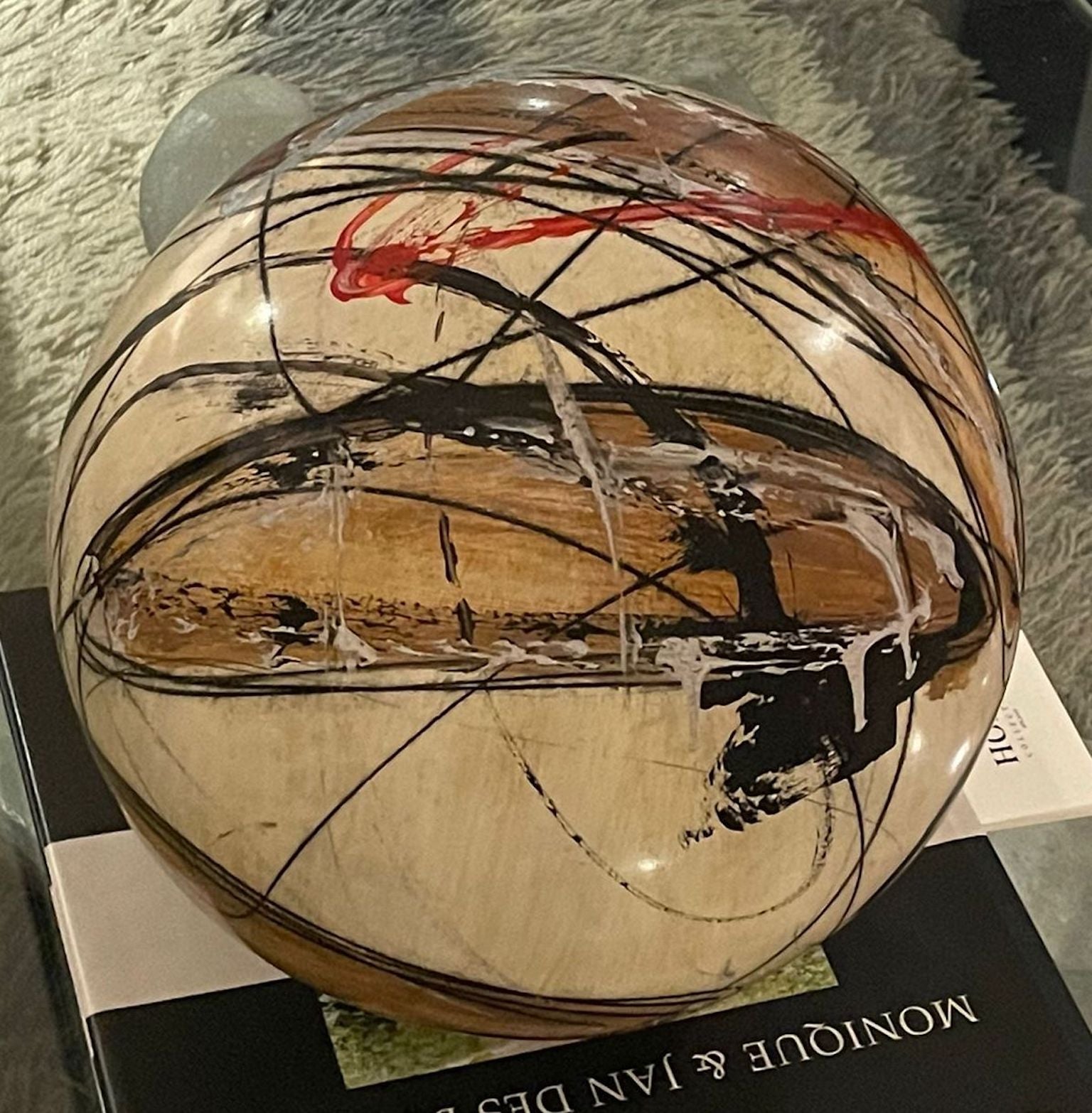 Yuri Zatarain, Scultura 'Sfera di Colore' Dipinta a Mano